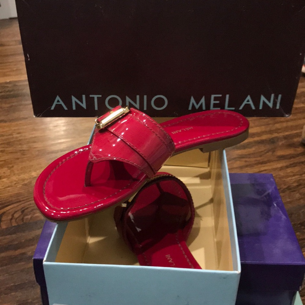 Patent leather flip flops!