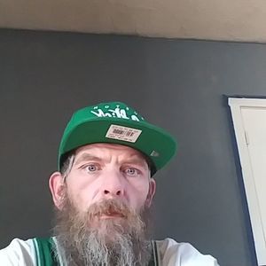 Meet your Posher, Eliot