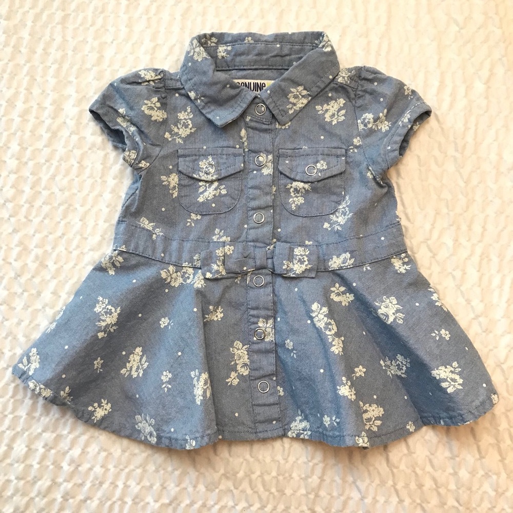 Girl’s OshKosh Chambray Floral Dress Size 3-6 Months