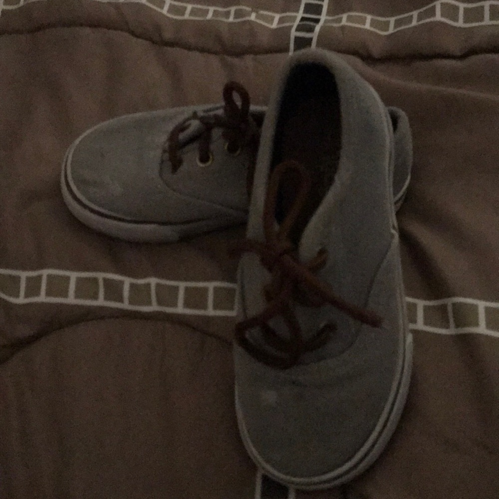 Kidgets toddler boys sneakers, size 9, gray