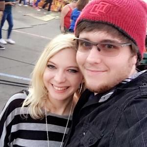 Meet your Posher, Carlie