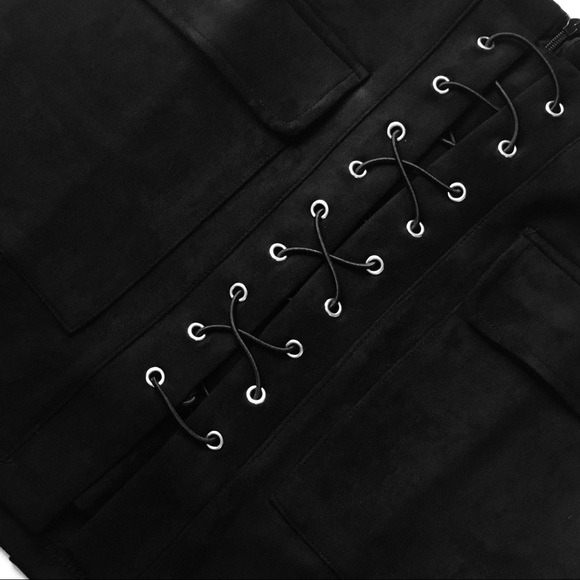 BLACK FAUX SUEDE LACE UP SKIRT★ Last One!! - Picture 4 of 7