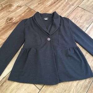 Knit maternity jacket