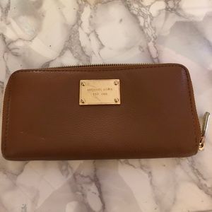 Authentic MK wallet!