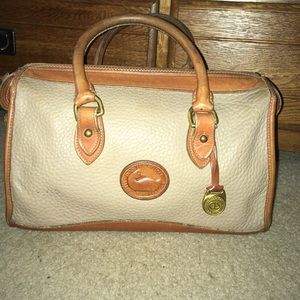 Vintage Dooney and Bourke classic satchel