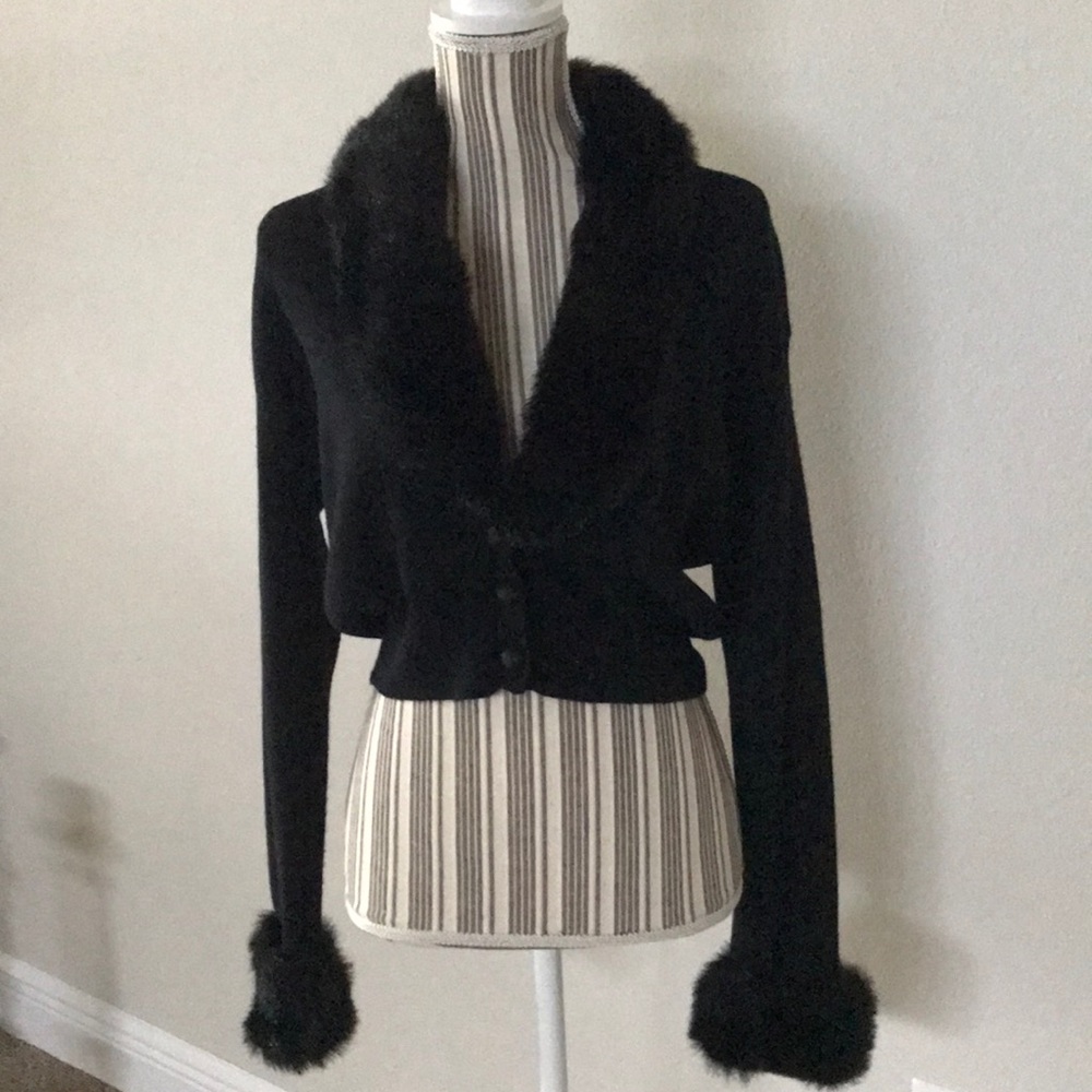🌷SOLD🌷Donna Morgan 100% Wool Fur Collar Sweater