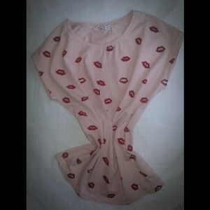Lips T-Shirt