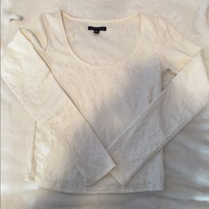 White lace long sleeved top