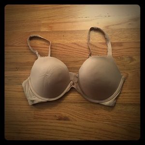 Body By Victoria Push Up Bra