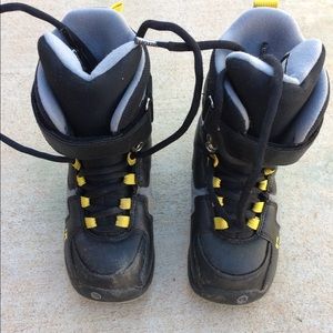 Burton snowboarding boots
