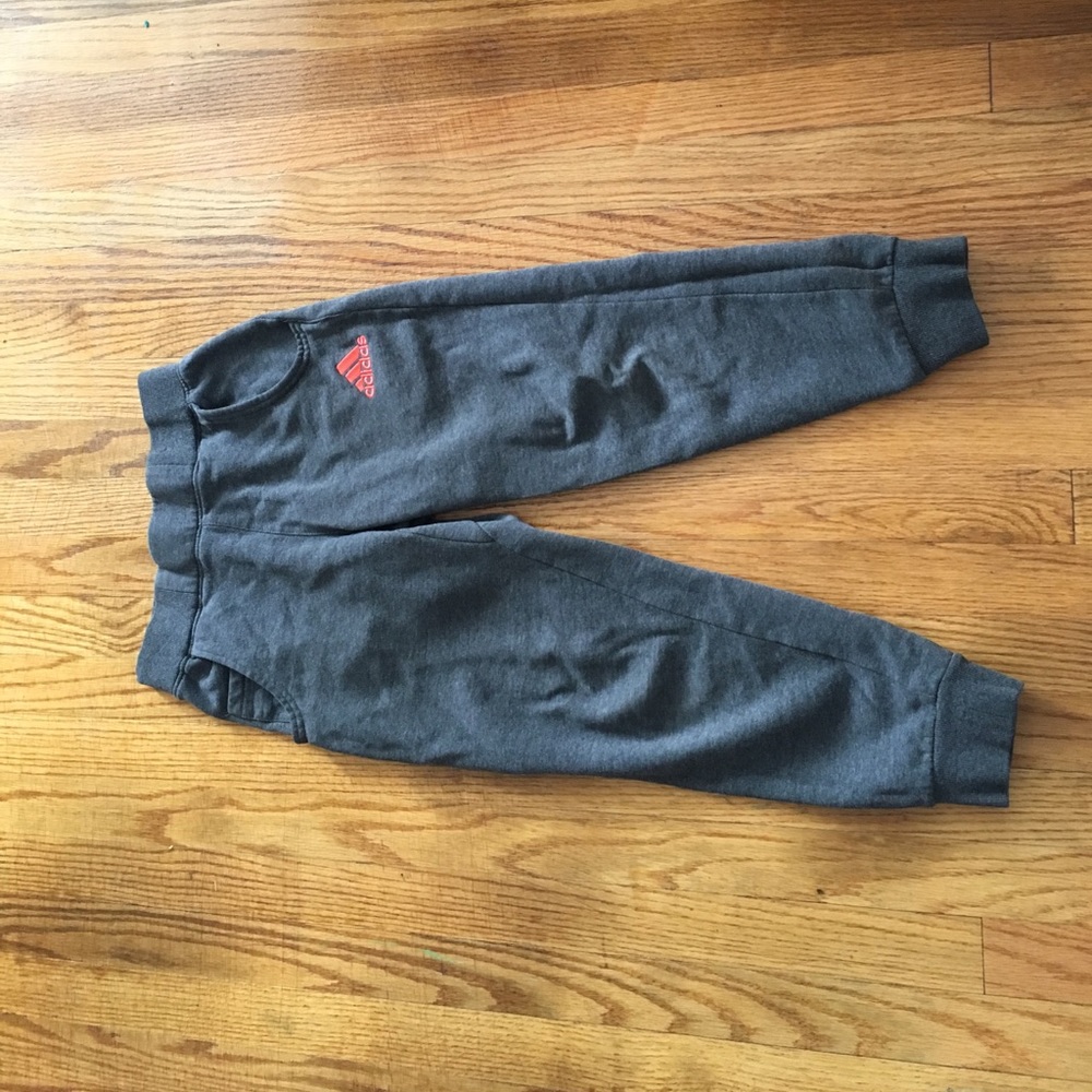 Adidas youth joggers size medium 10/12