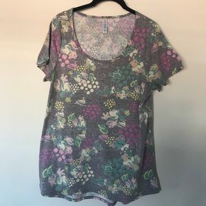 Like new Minnie mouse classic T