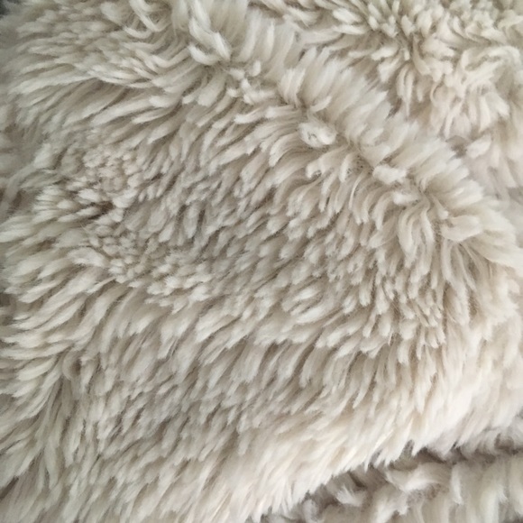 Cozy Winter Jacket - Picture 5 of 5