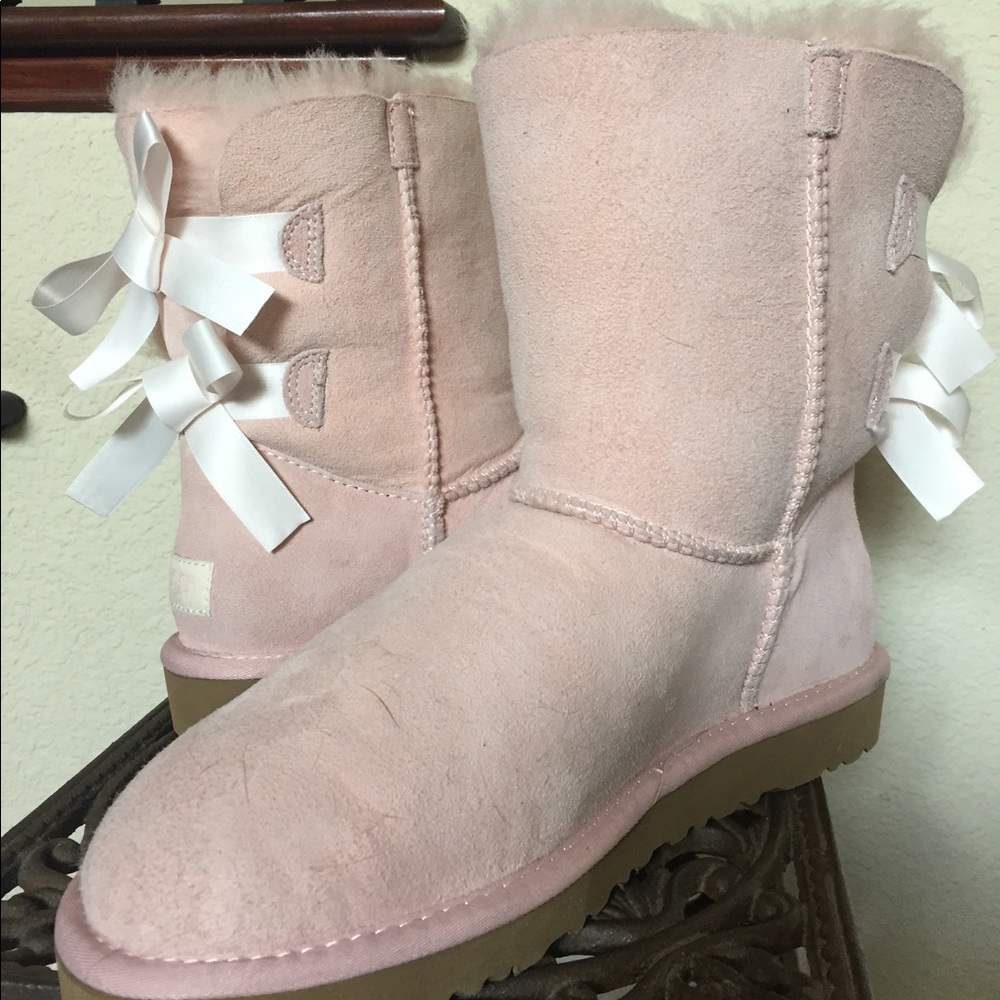 NEW Ugg Bailey Bow II RARE Light Pink Women's Sz 9