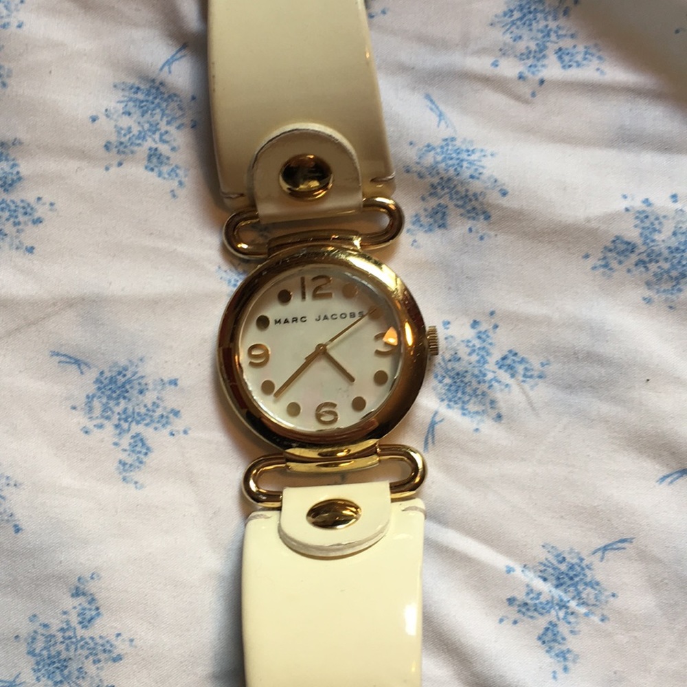Marc Jacobs leather watch
