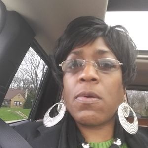 Meet your Posher, Irene