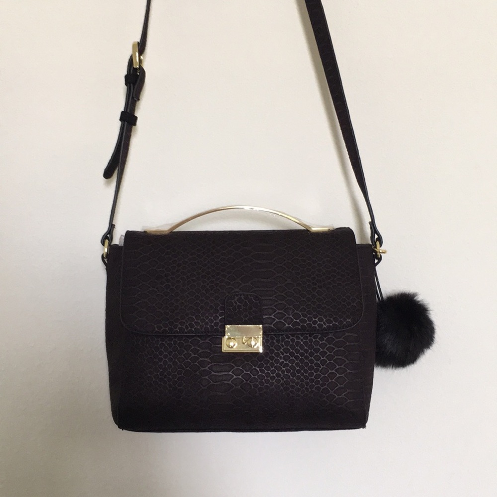 NWOT Gianni Bini purse