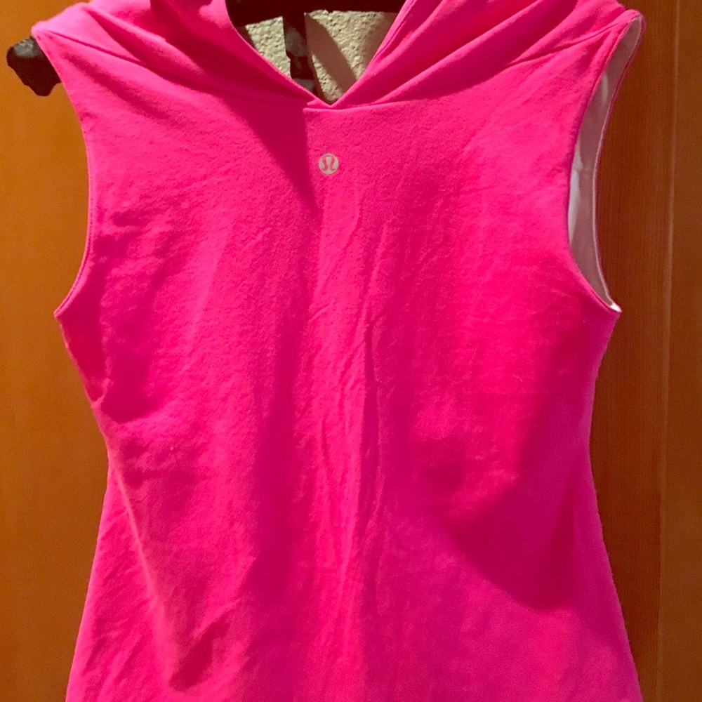 Lululemon with built in bra