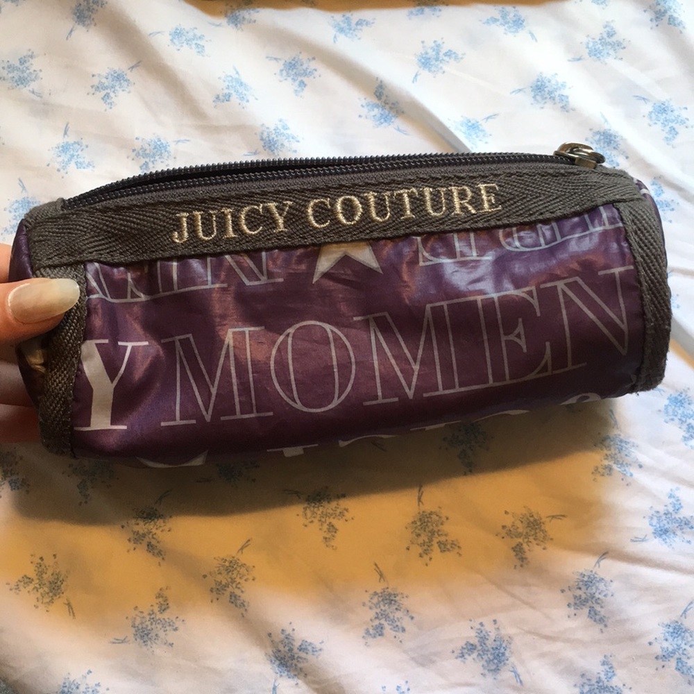 Juicy couture pouch