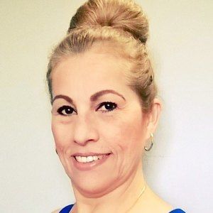 Meet your Posher, Sandra carolina