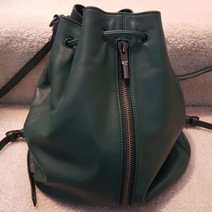 Elizabeth and James bag