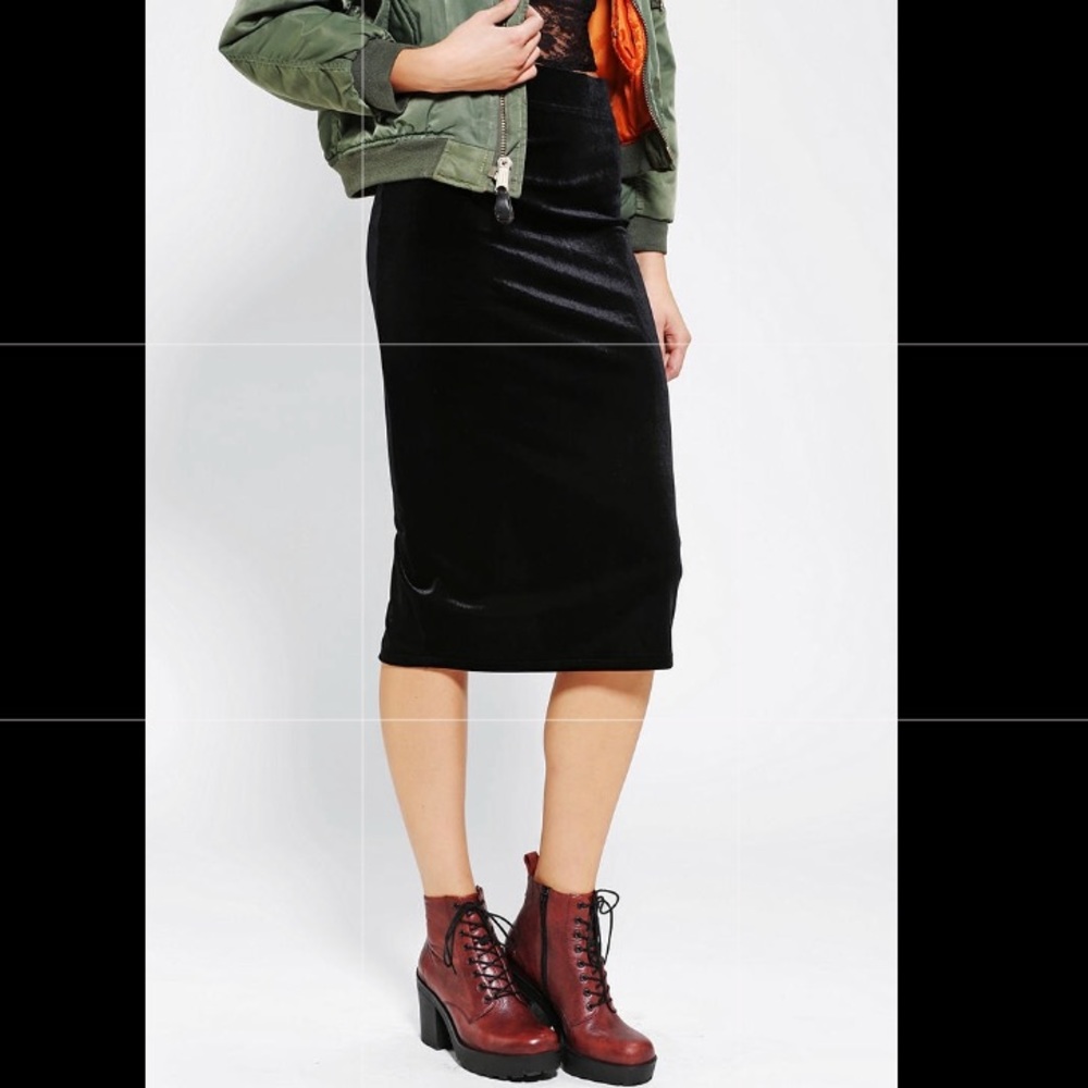 Velvet high waist pencil skirt