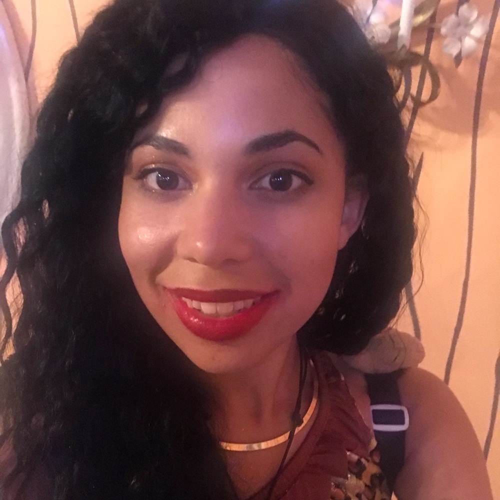 Meet your Posher, Sheena