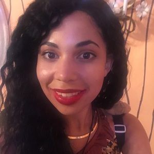 Meet your Posher, Sheena