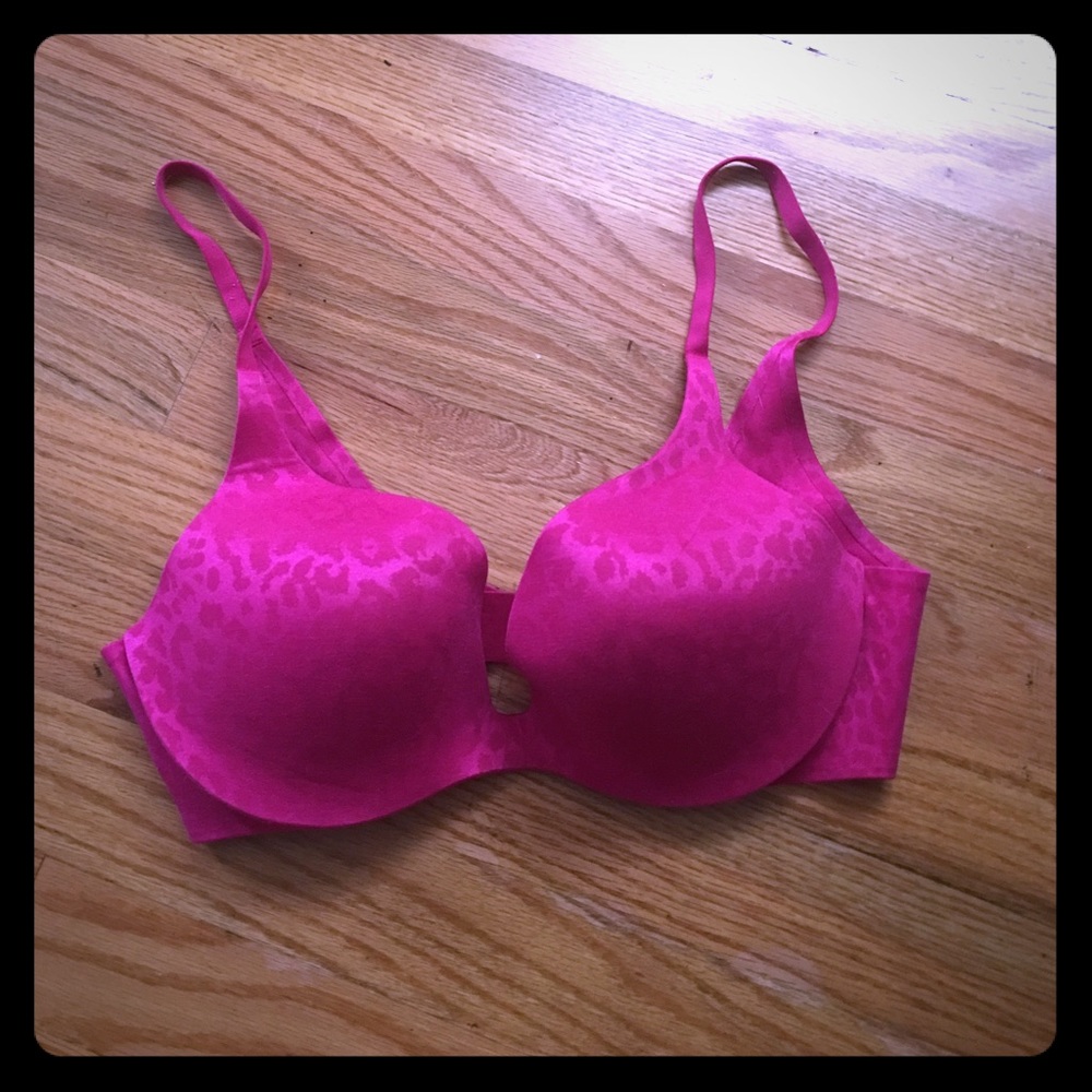 Victoria’s Secret Incredible Push Up Bra