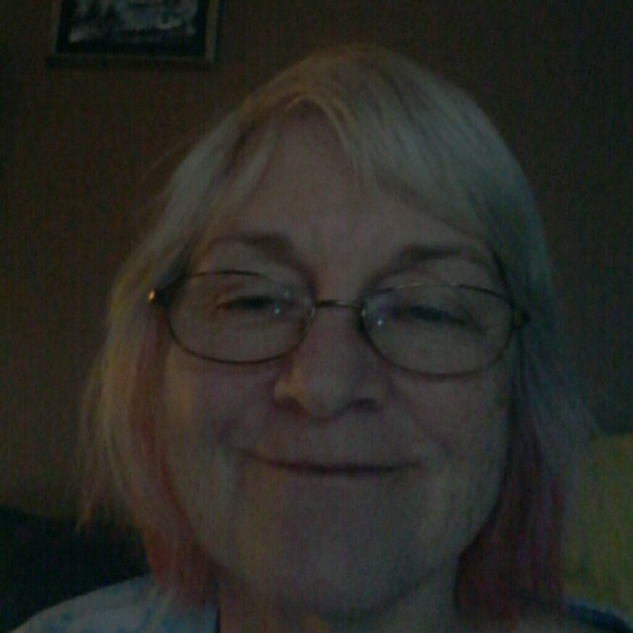 Meet your Posher, Patricia - Picture 1 of 1