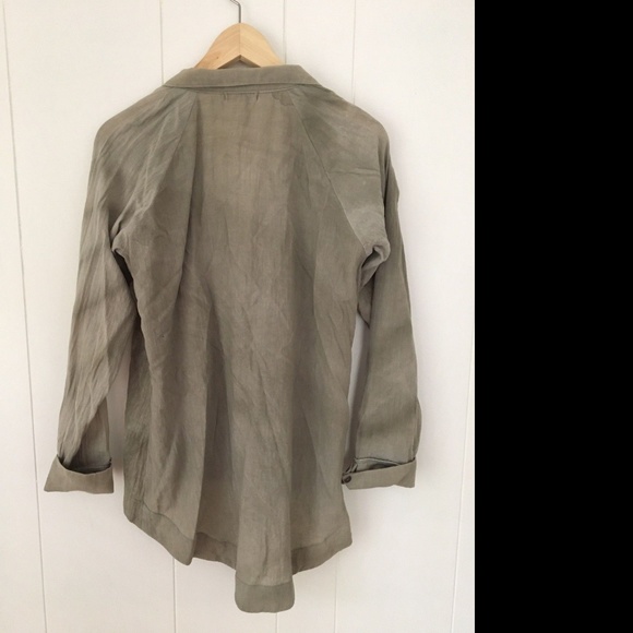 Raven + Lily Vanna Collared Blouse Size Small - Picture 3 of 3