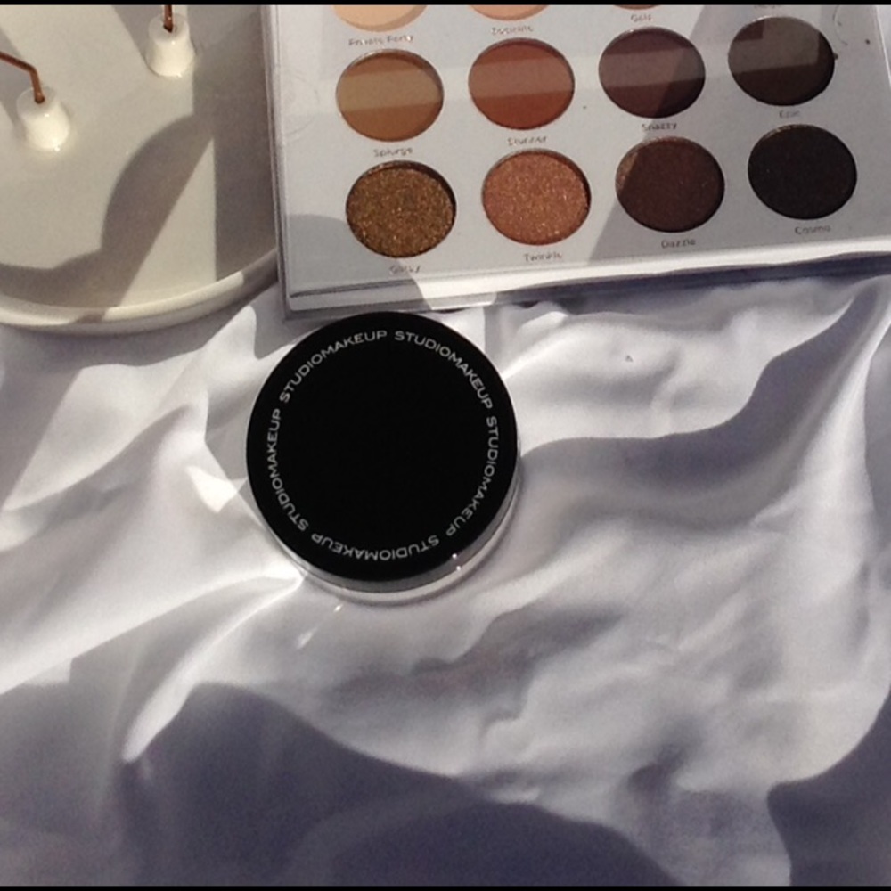 NEW!✨HP✨HD Setting Powder - Picture 2 of 8