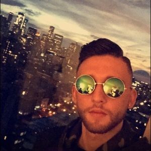 Meet your Posher, Stephen