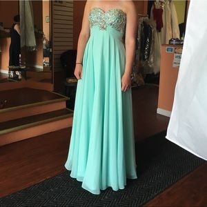 Prom dress