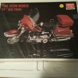 Harley Davidson 1/10 Model Kit