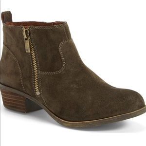 Lucky Brand betwixt bootie