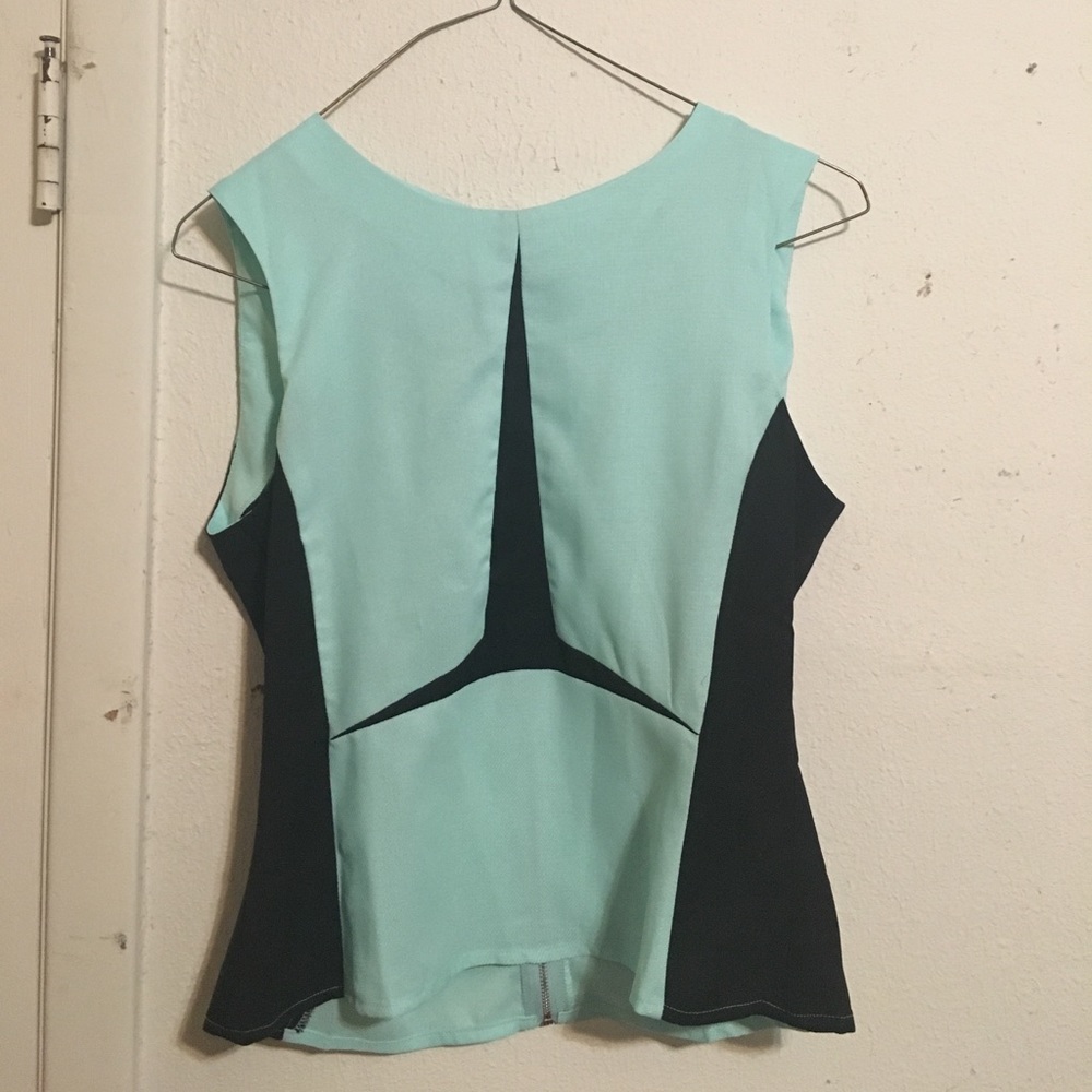 Zipper back blouse