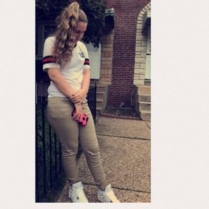 Meet your Posher, Brittany