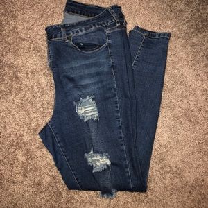TORRID DISTRESSED JEANS