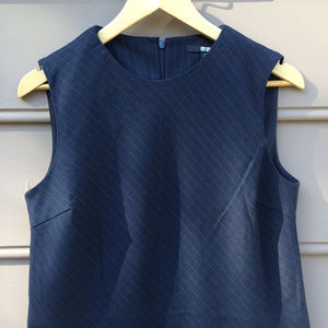 Final Price🎀 EUC Uniqlo Navy Dress w/ Red Stripes