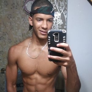 Meet your Posher, Erick