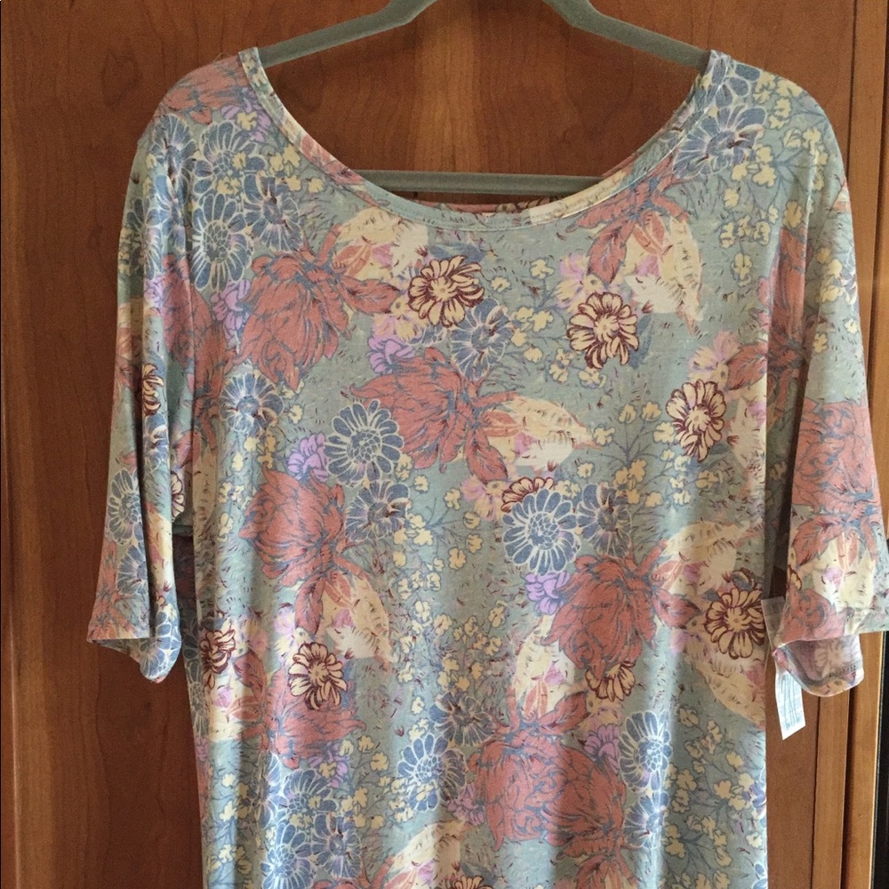 Lularoe Julia (NWT) 2X