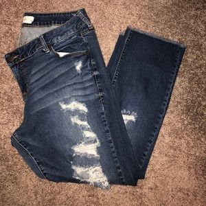 TORRID DISTRESSED JEANS