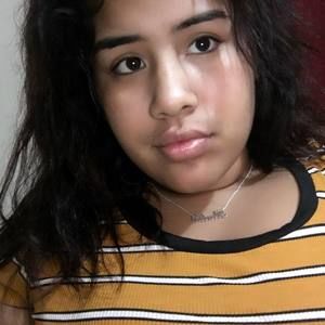 Meet your Posher, Thalia