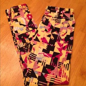 Nwt Lularoe OS leggings