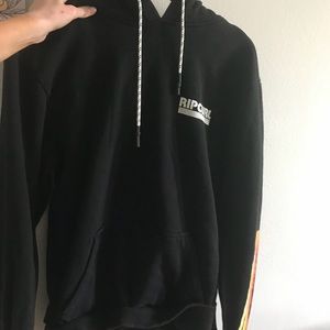 black ripcurl sweatshirt for men and woman