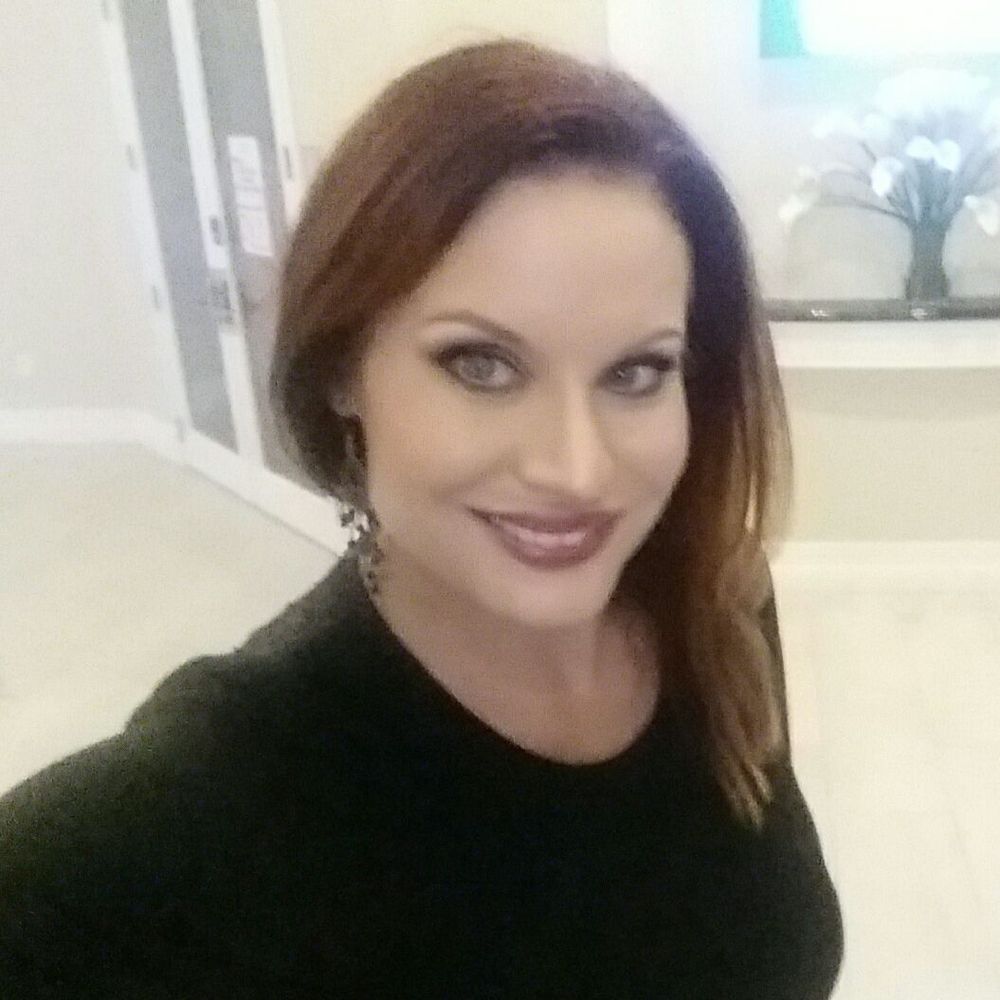 Meet your Posher, Brandi