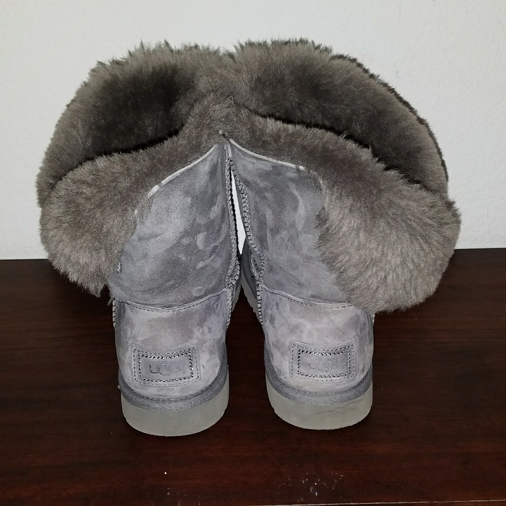 Ugg Bailey Button - image 3