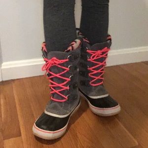 Size 5.5 Soren Joan of Arctic Knit II (NEW)