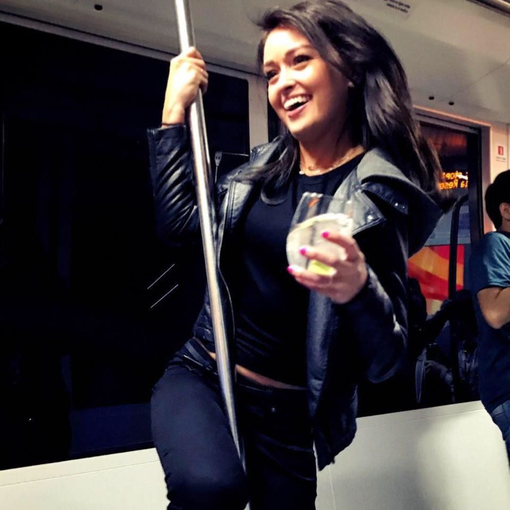 Meet your Posher, Sabrina